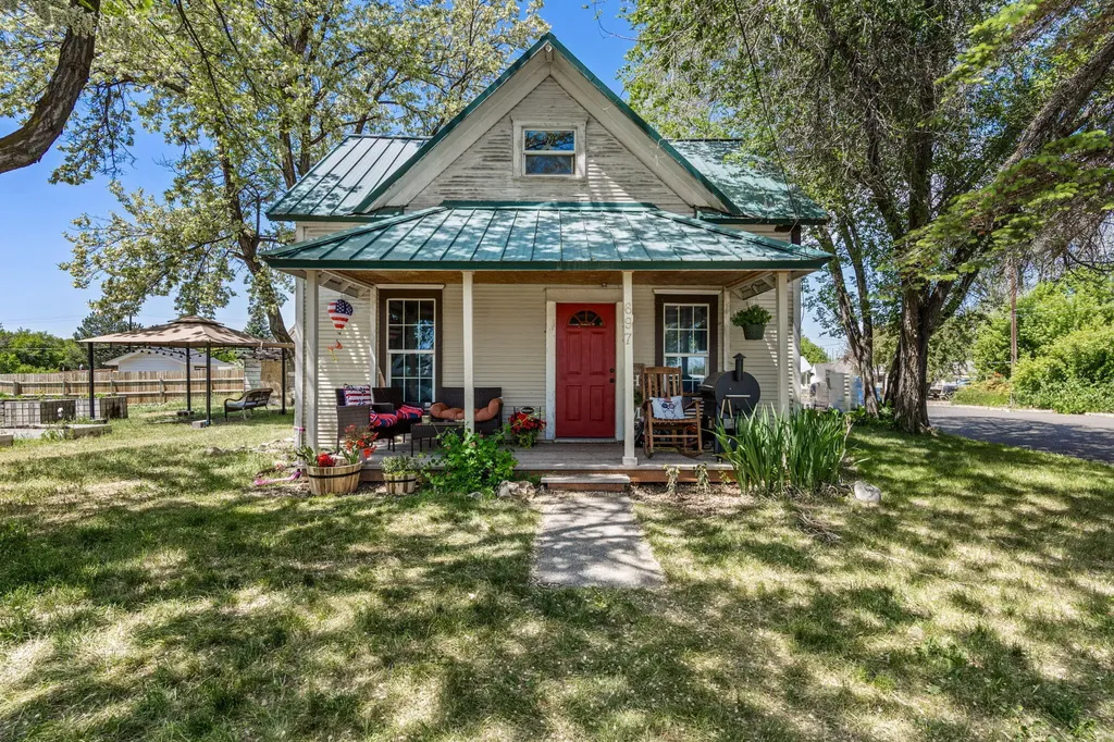 697 NW Claypool Street Prineville OR 97754
