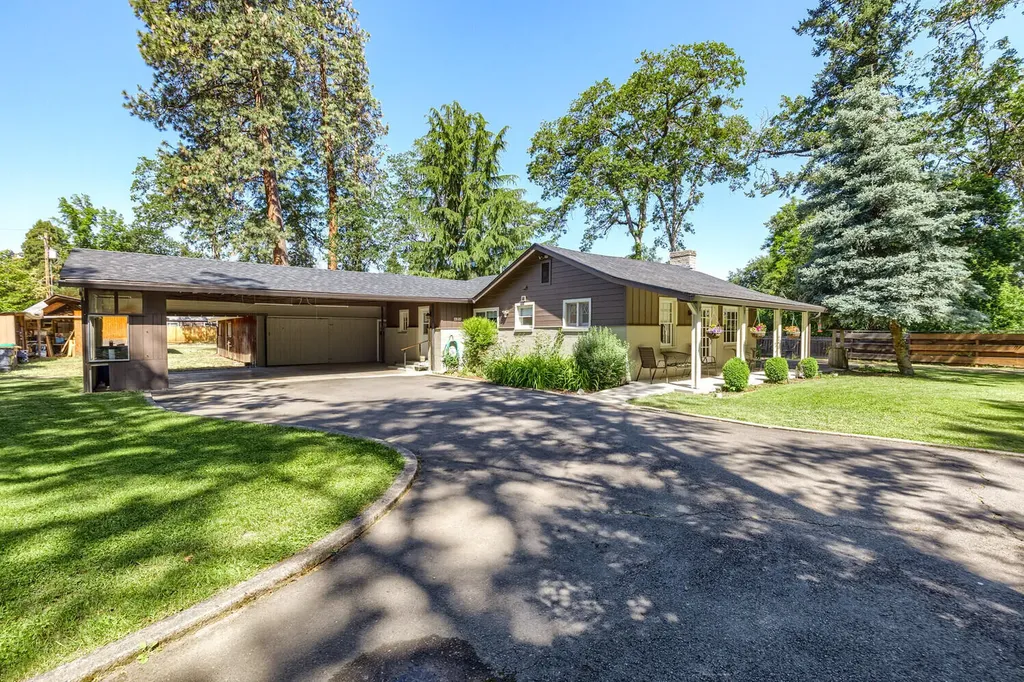 86 Janney Lane Medford OR 97501