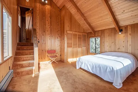 64845 Collins Road Bend OR 97703