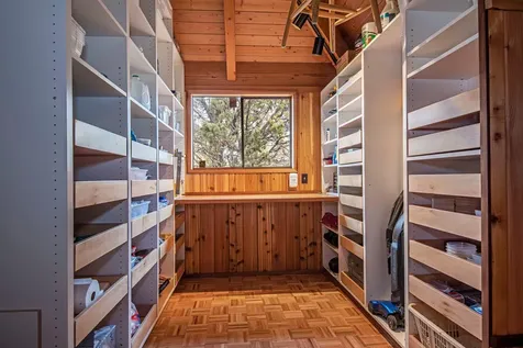 64845 Collins Road Bend OR 97703