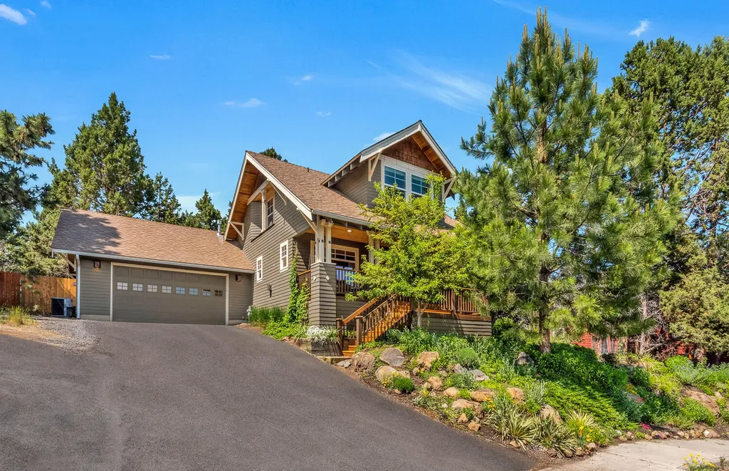 624 NW Morelock Court Bend OR 97703