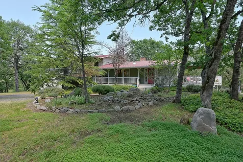 138 Kanaka Flats Road Jacksonville OR 97530
