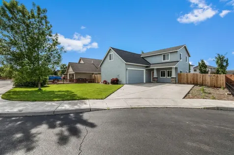 1661 NW Larch Tree Court Redmond OR 97756
