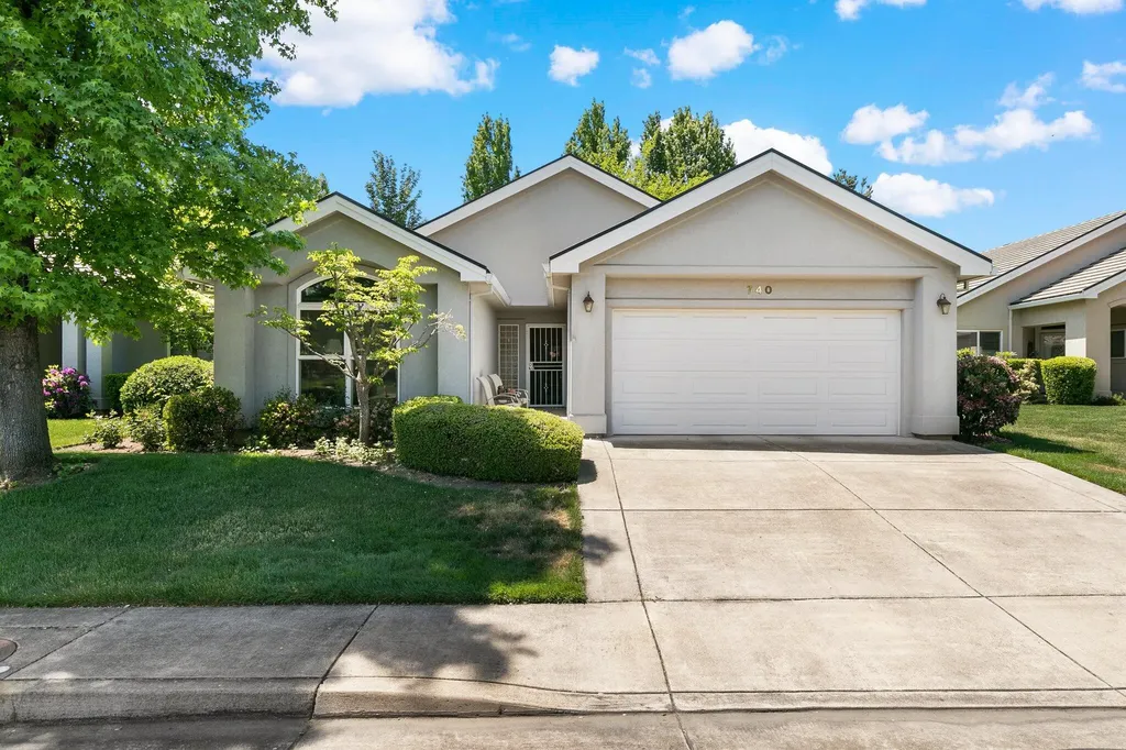 740 Fernwood Drive Medford OR 97504