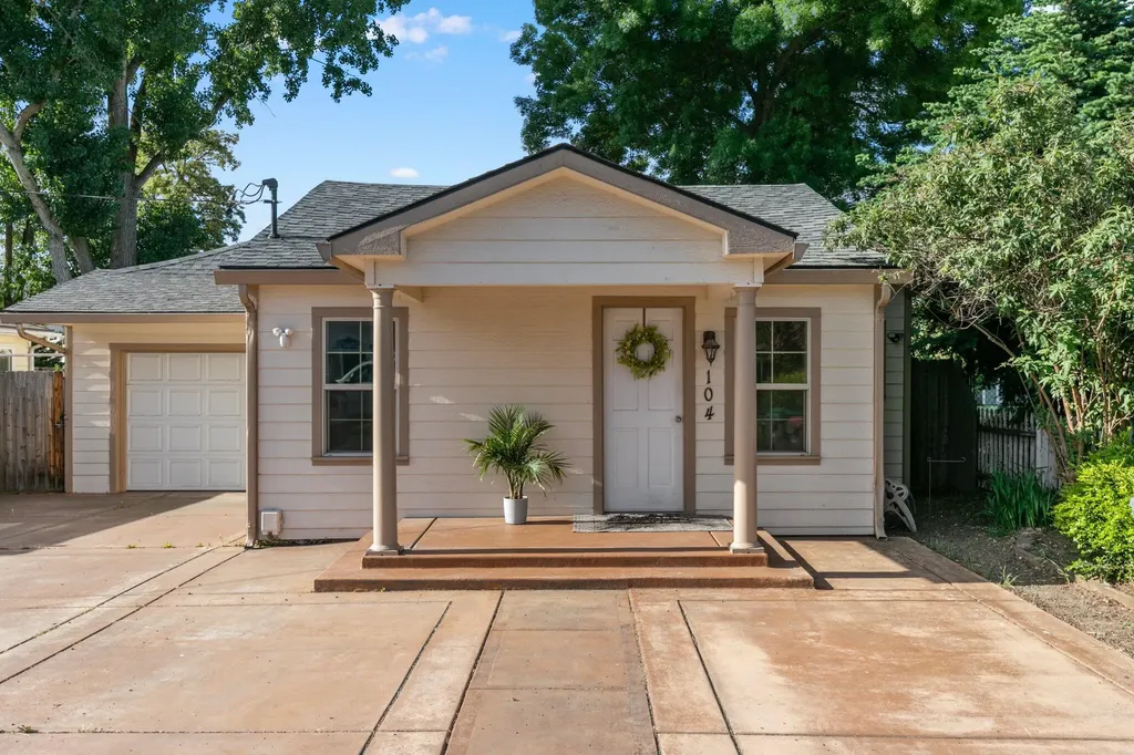 104 Elk Street Medford OR 97501
