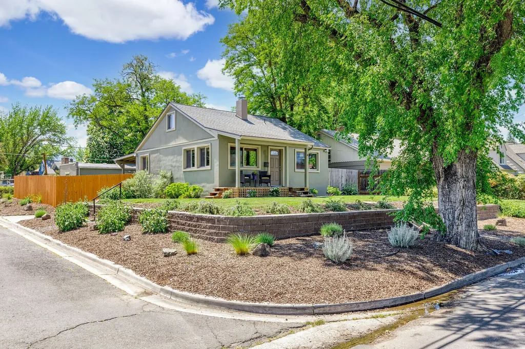 729 Dakota Avenue Medford OR 97501