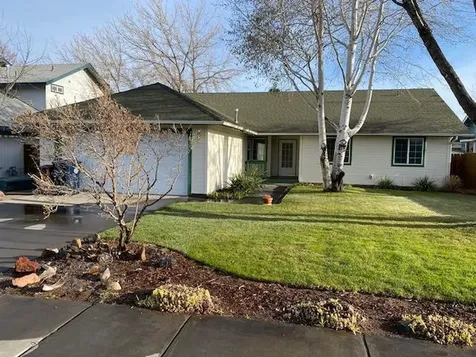 2033 NW Ivy Avenue Redmond OR 97756