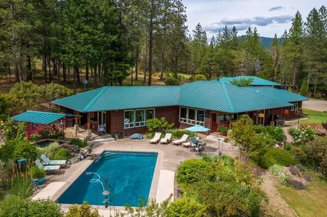 294 Edgerton Lane Wolf Creek OR 97497