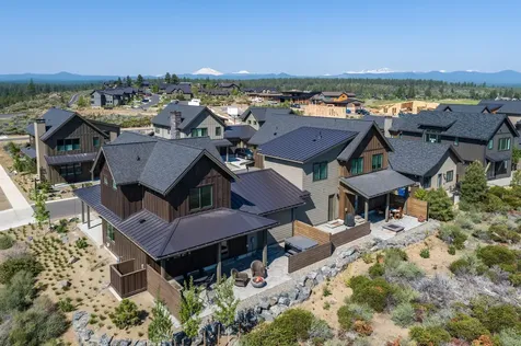 61284 Howe Way Bend OR 97702