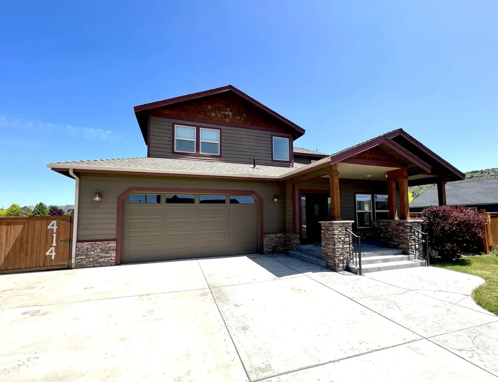 414 SE Stearns Road Prineville OR 97754