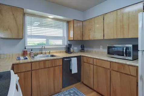 270 NW 19th Street Redmond OR 97756