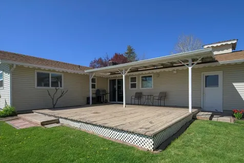 270 NW 19th Street Redmond OR 97756
