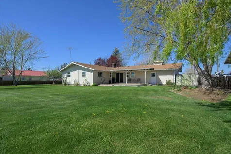 270 NW 19th Street Redmond OR 97756