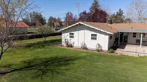 270 NW 19th Street Redmond OR 97756