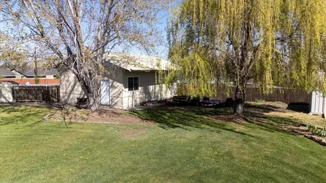 270 NW 19th Street Redmond OR 97756
