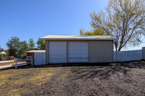 270 NW 19th Street Redmond OR 97756