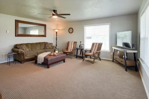 270 NW 19th Street Redmond OR 97756