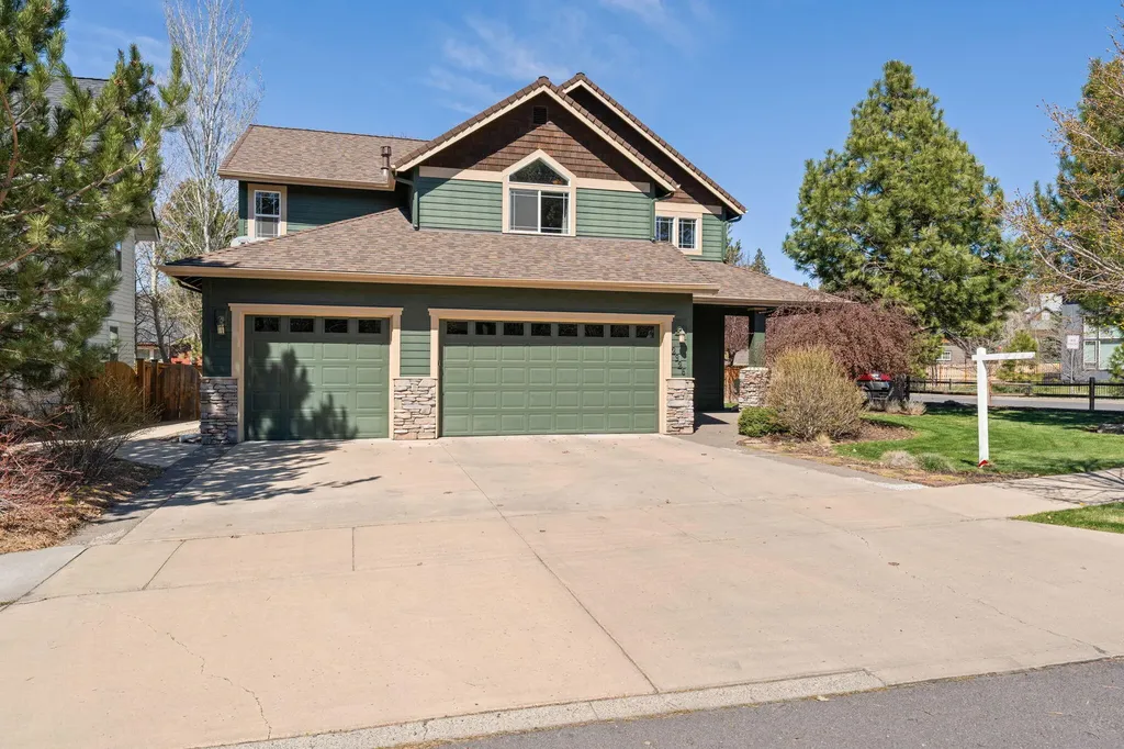 2926 NW Chianti Lane Bend OR 97703