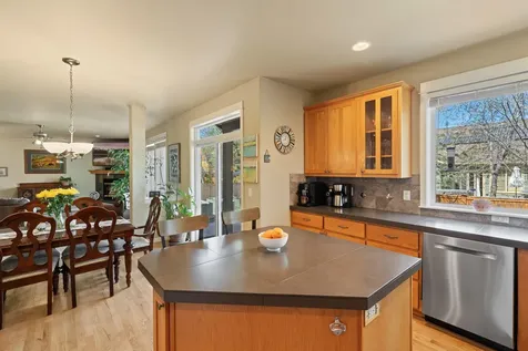 2926 NW Chianti Lane Bend OR 97703