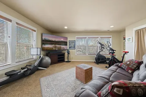 2926 NW Chianti Lane Bend OR 97703