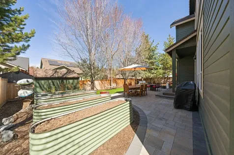 2926 NW Chianti Lane Bend OR 97703