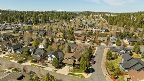 2926 NW Chianti Lane Bend OR 97703