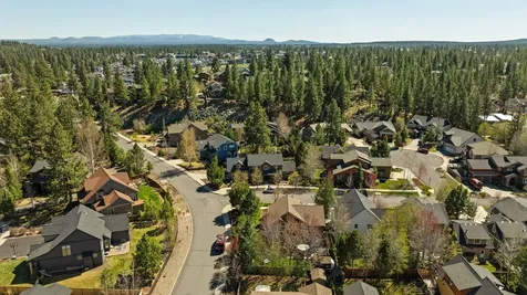 2926 NW Chianti Lane Bend OR 97703
