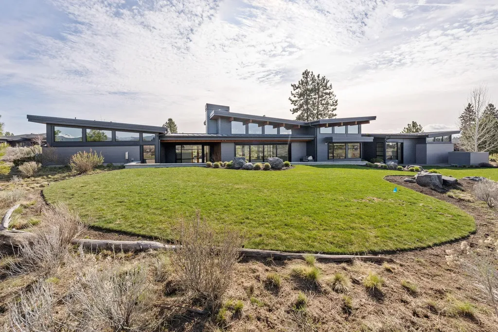 61709 Hosmer Lake Drive Bend OR 97702