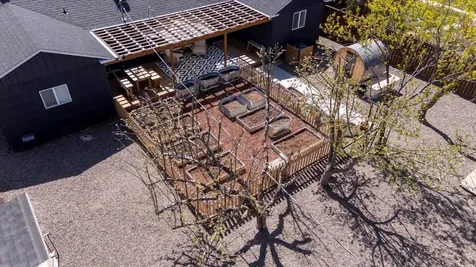 699 NE Ochoco Avenue Prineville OR 97754
