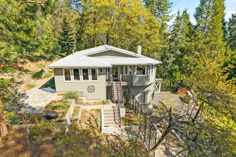 225 Nutley Street Ashland OR 97520