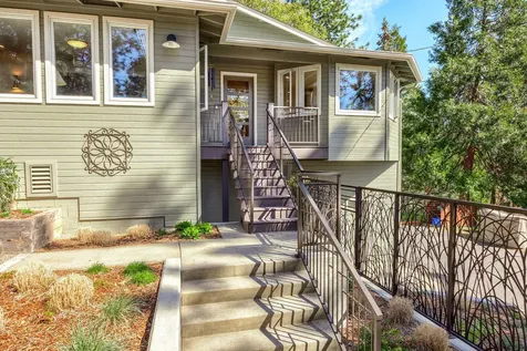 225 Nutley Street Ashland OR 97520