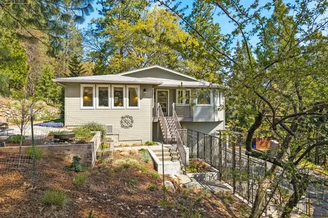 225 Nutley Street Ashland OR 97520