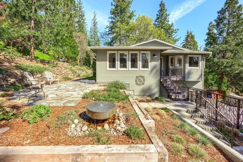 225 Nutley Street Ashland OR 97520