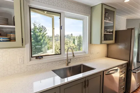 225 Nutley Street Ashland OR 97520