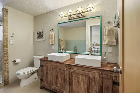 225 Nutley Street Ashland OR 97520