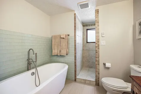 225 Nutley Street Ashland OR 97520