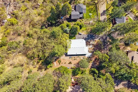 225 Nutley Street Ashland OR 97520