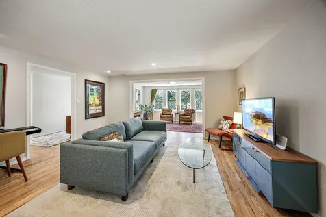 225 Nutley Street Ashland OR 97520