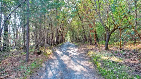 858 Missouri Flat Road Grants Pass OR 97527