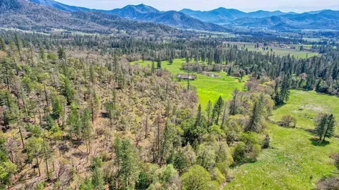 858 Missouri Flat Road Grants Pass OR 97527