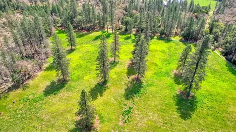 858 Missouri Flat Road Grants Pass OR 97527