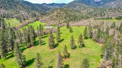 858 Missouri Flat Road Grants Pass OR 97527
