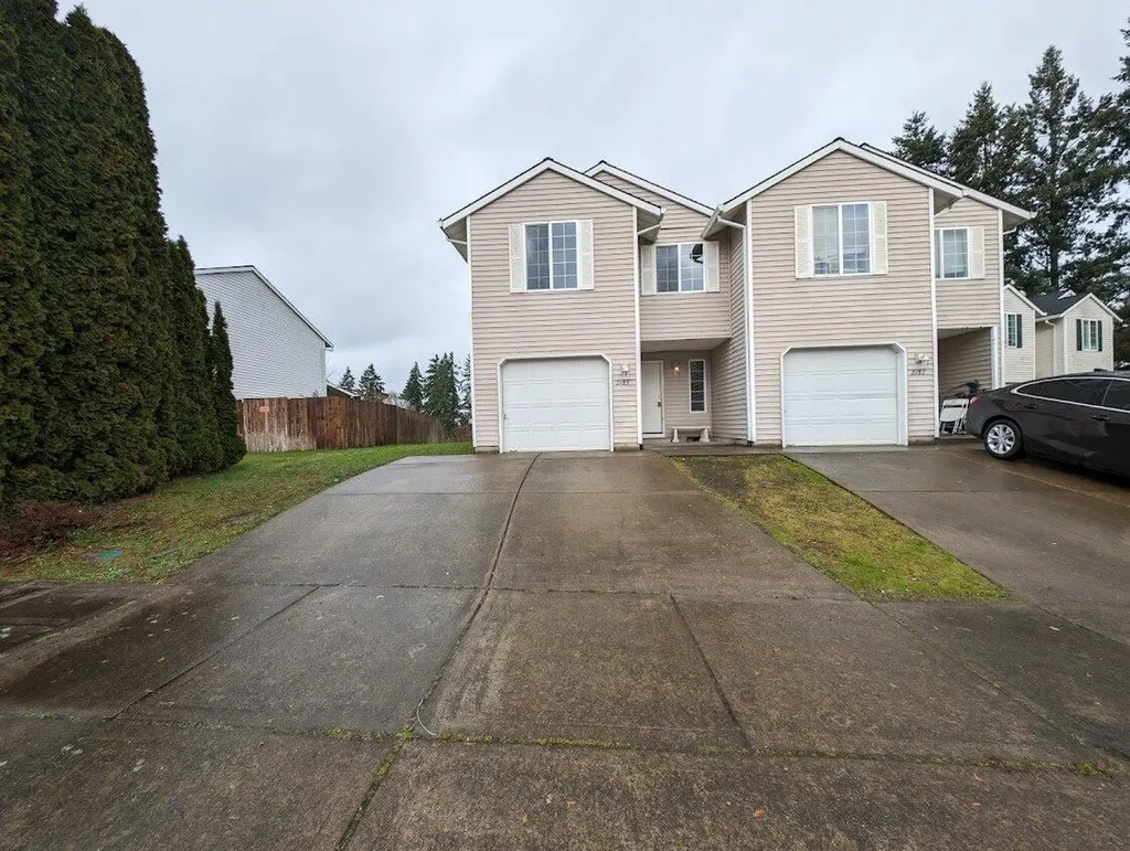 2135 Dorsey Drive Hubbard OR 97032