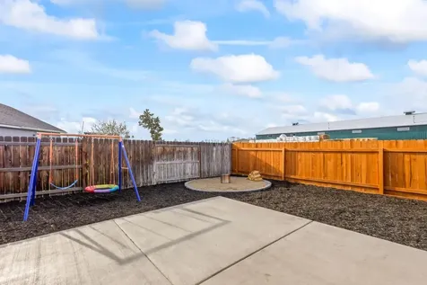 2701 NE 5th Street Redmond OR 97756
