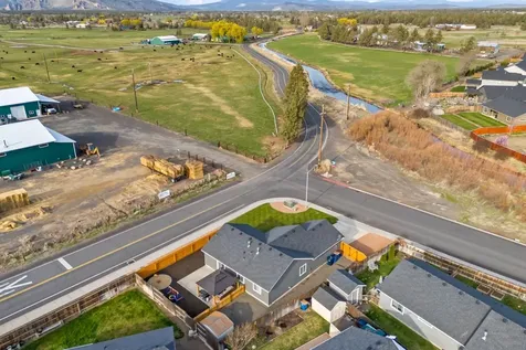 2701 NE 5th Street Redmond OR 97756