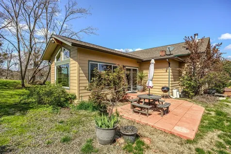 4336 Independence School Road Medford OR 97501
