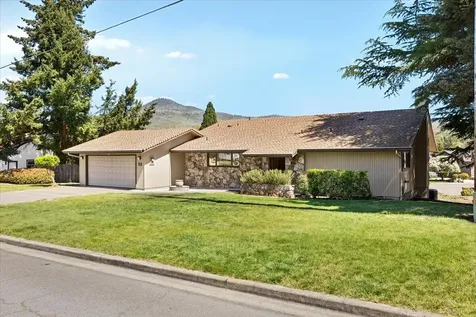 53 S Foothill Road Medford OR 97504