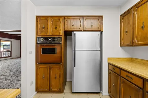 53 S Foothill Road Medford OR 97504