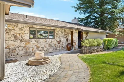 53 S Foothill Road Medford OR 97504