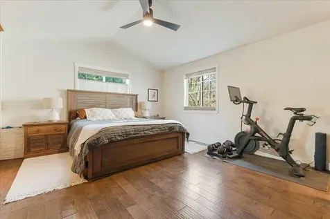 2727 NW Rainbow Court Bend OR 97703